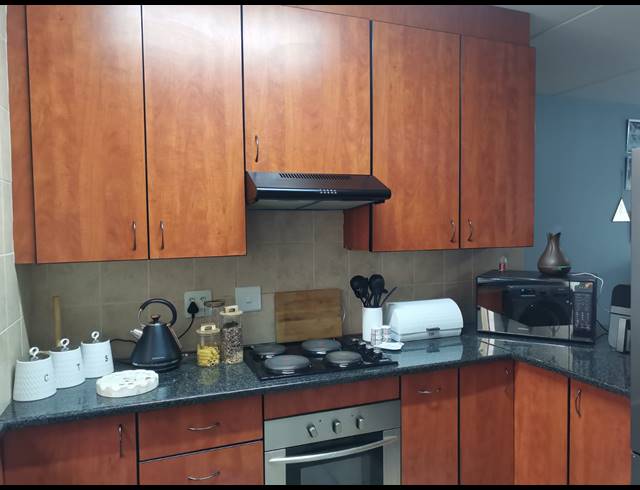 2 BEDROOM SECTIONAL TITLE FOR SALE IN SONNEVELD